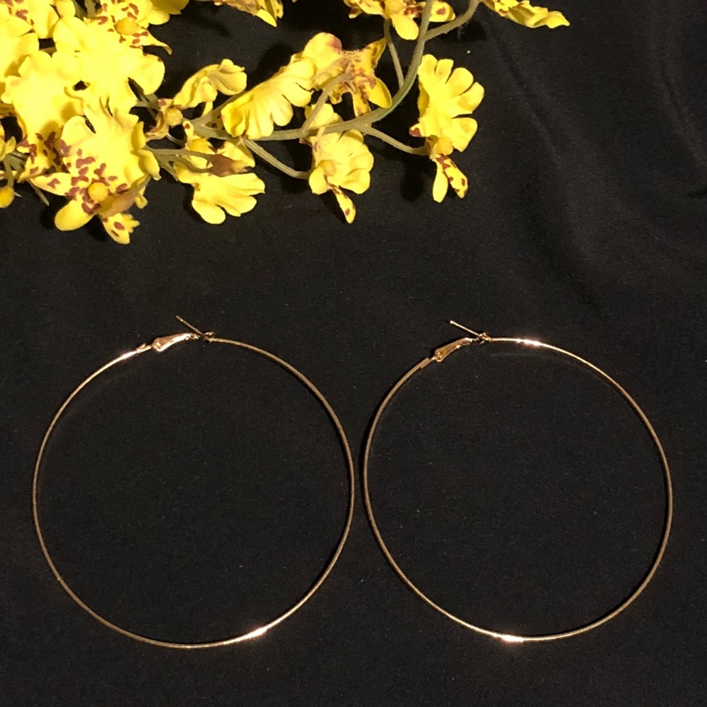 🌷Gold Hoop Earrings